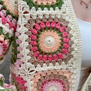 Handmade Crochet Cardigan Vintage Pink Green Circle Pattern, Cozy and Stylish Granny Square Jacket, Boho Chic Women's Sweater image 4