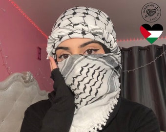 Sciarpa di cotone stile palestinese Keffiyeh con nappe, sciarpa araba, foulard palestinese, foulard unisex ispirato ad Arafat Hattaa, Palestina libera