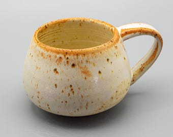 Hand Thrown Stoneware Mug – Handmade Ceramic Coffee Cup