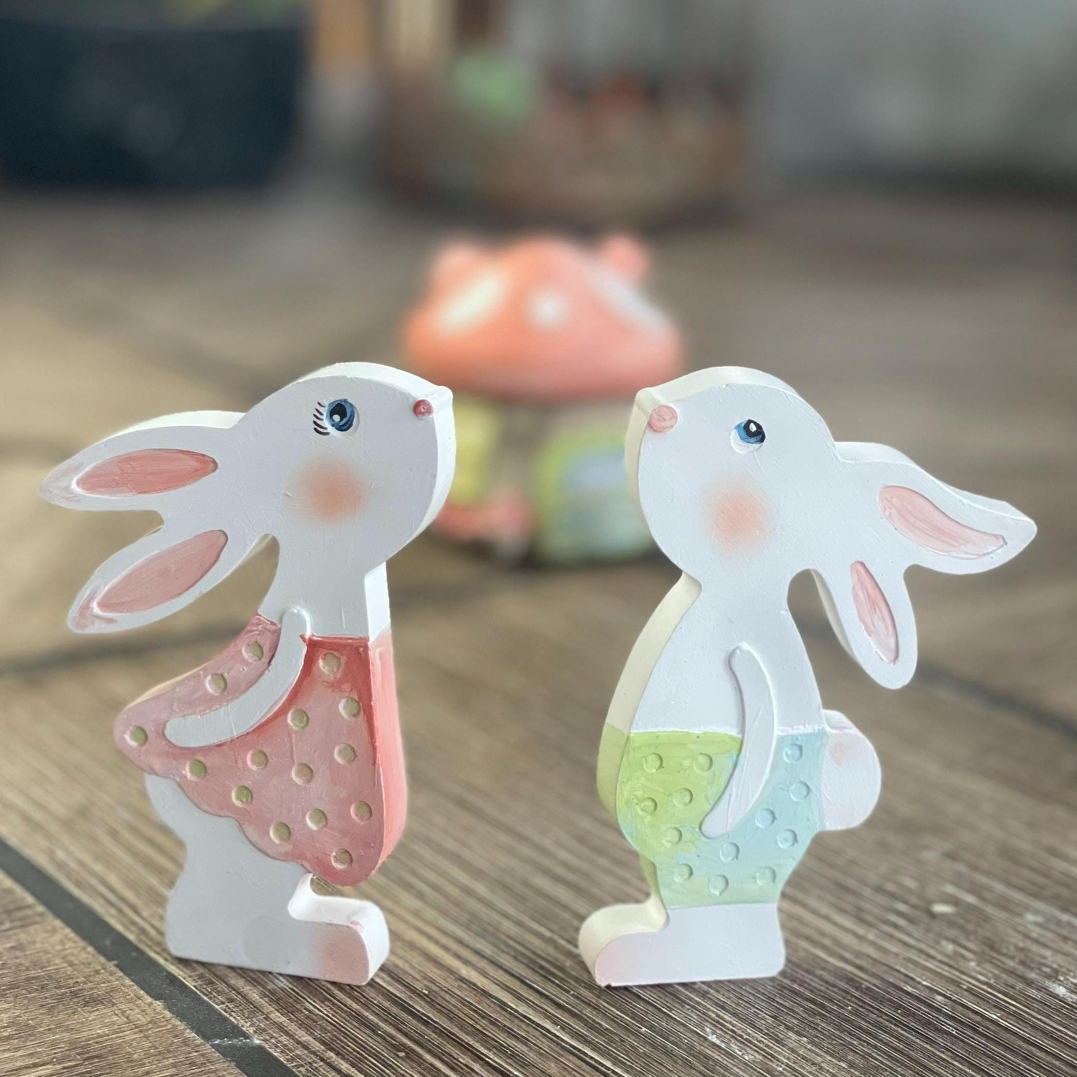 Range Rabbit Ornament Ceramic Rabbit Ornament Set - Cute Bunny Figurines for Easter Layered ...