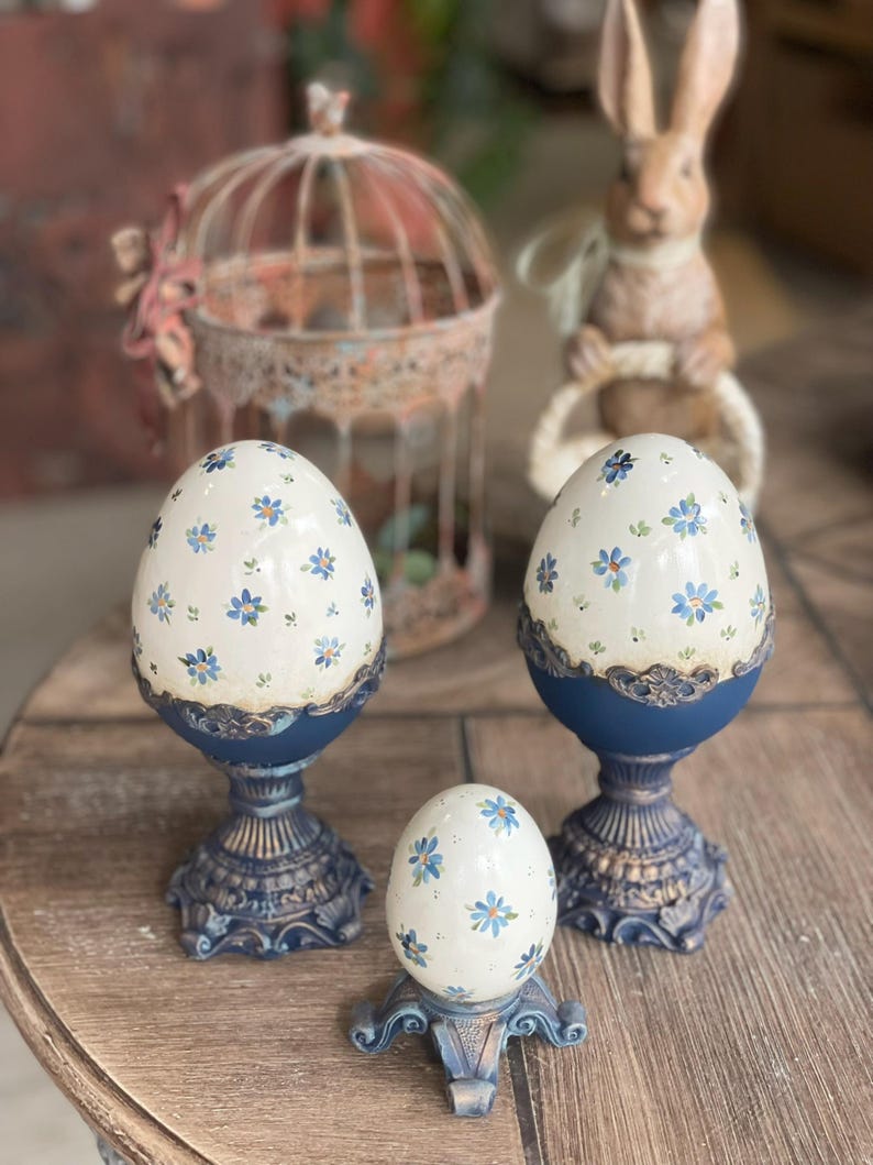 Floral Easter Eggs Blue and White Design, Large or Mini Easter Eggs, Elegant Ceramic Easter Centerpiece, Antique Cottagecore Console Decor