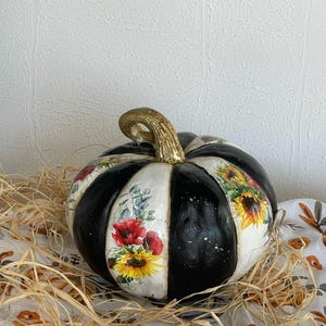 Sunflower Patterned Pumpkins for Fall Centerpiece Decor, Handpainted Thanksgiving Pumpkin Art Decor, Large Rustic Farmhouse or Cottage Decor