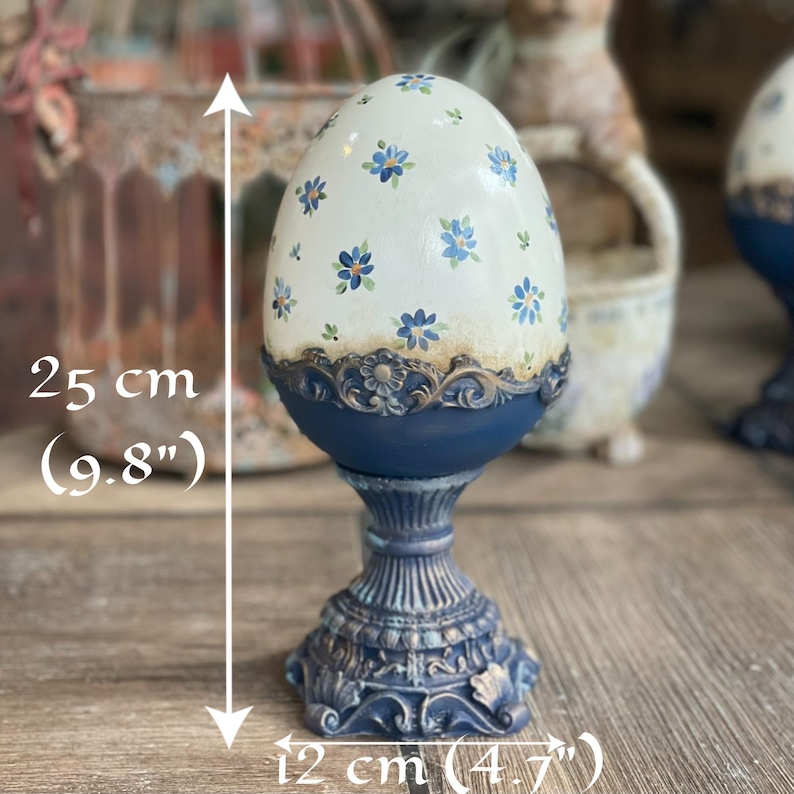 Floral Easter Eggs Blue and White Design, Large or Mini Easter Eggs, Elegant Ceramic Easter Centerpiece, Antique Cottagecore Console Decor