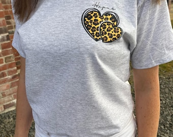 Adult welsh hapus lepoard print heart design grey tshirt.