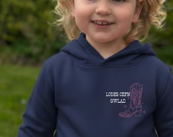 Children welsh Country girl slogan hoodie. Lodes Cefn Gwlad siwmper navy cymraeg i blant.