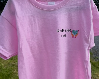 Welsh 'werth y byd i gyd' children tshirt. You mean the whole wide world children tee. Crys-T cymraeg werth y byd i blant.