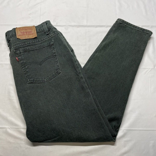 Vintage années 90 Levi's Jeans femme en denim vert onglet rouge conique fabriqué aux États-Unis années 80