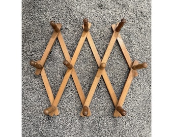 Appendiabiti da parete vintage a fisarmonica in legno con 10 pioli, espandibile, stile retrò cottagecore.