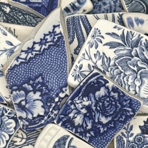 ブルーウィロー/ブルートランスファーウェアタンブル陶器25点：モザイクやクラフトに使えるヴィンテージ陶器