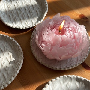 Pink peony candle image 9