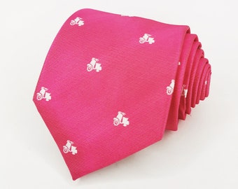 Corbata rosa fucsia con motos vespas, corbata de seda, corbata rosa, corbata para hombres, corbata para boda, corbata hecha a mano, moderna