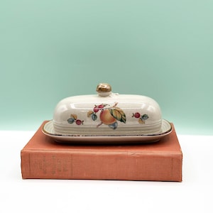 Vintage Cozy Cottage Butter Dish, International Tableworks Stoneware Japan Butter Dish, Strawberry Garden Pattern