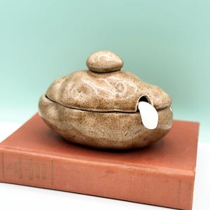 Vintage 1980s Ceramic Handmade Baked Potato Dish, Retro Kitchen Decor, Unique Serving Dish