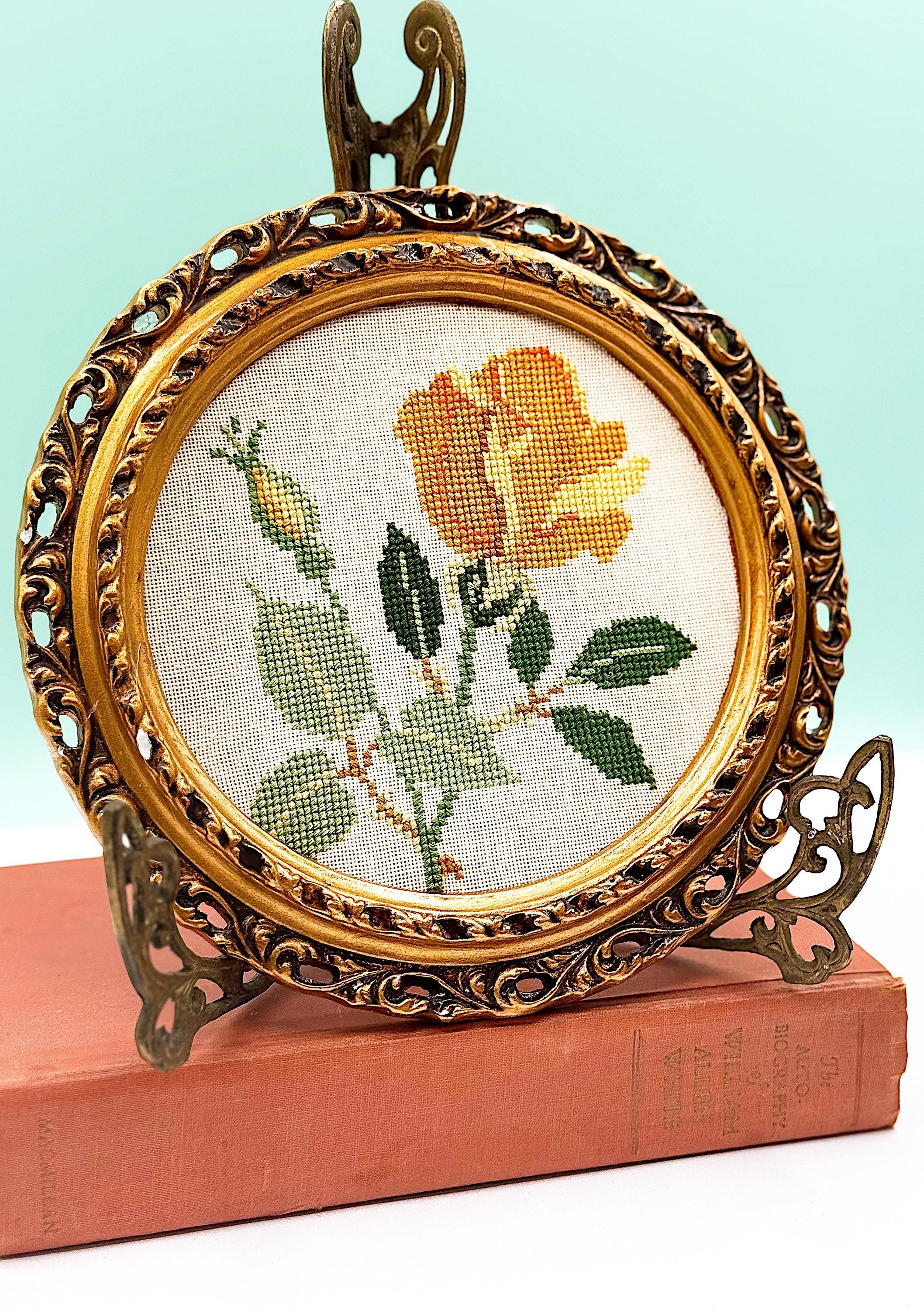 ヨーロッパアート　額縁セット　NEEDLEPOINT Vintage Needlepoint Art - Etsy Canada