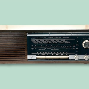 Vintage 1960s Blaupunkt Oslo 7626 200 AM/FM Tube Radio, German Import, Made in Germany, Retro Radio