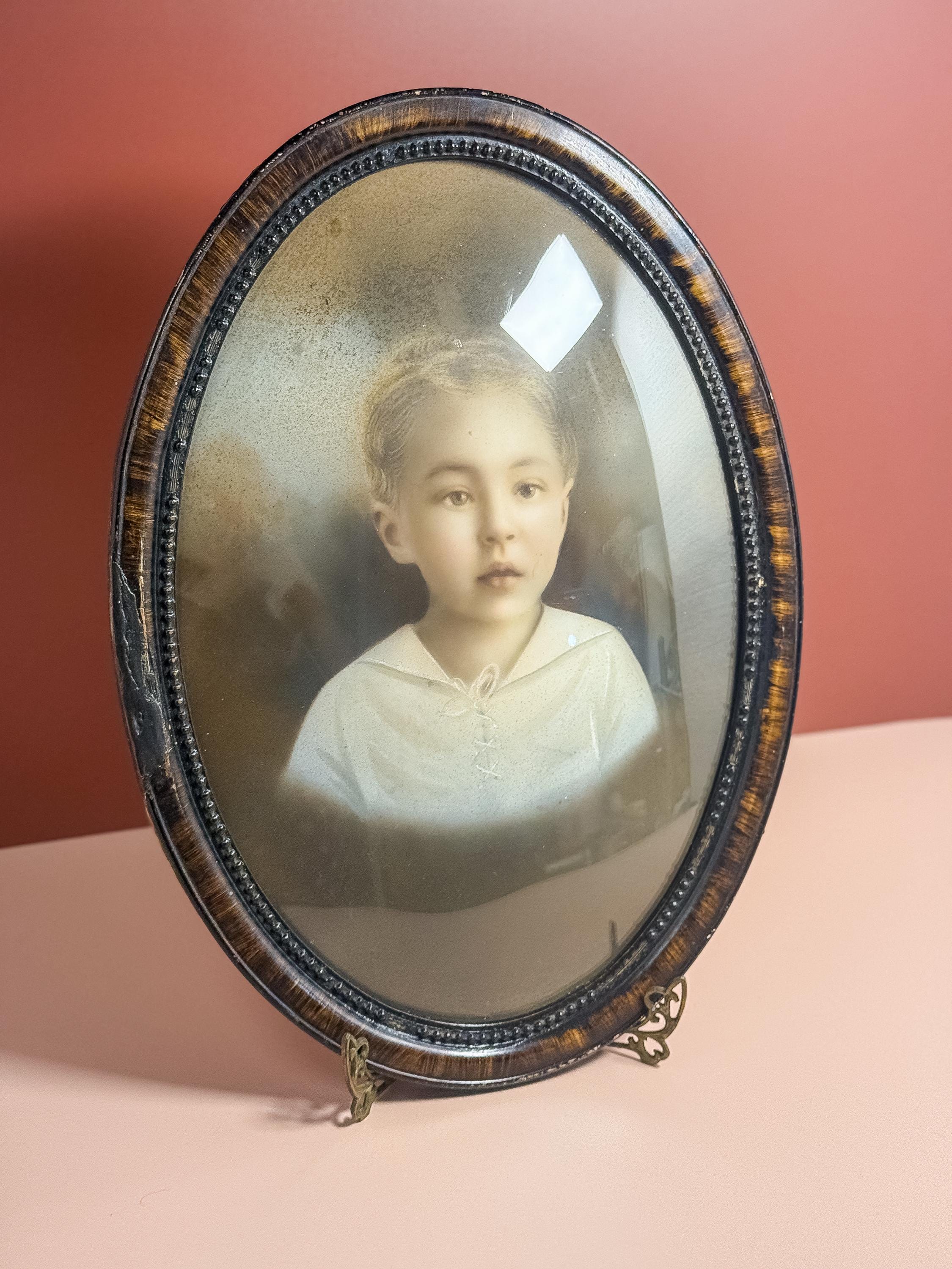 Antique picture frames oval bubble glass - Etsy 日本