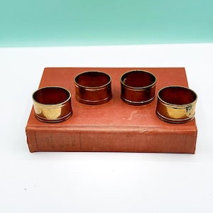 Vintage Brass Set of 4 Napkin Ring Holders, Brass Party Decor, Hosting Table Decor, Napkin Holders Brass