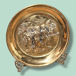 Vintage Embossed Brass Skating Scene, Brass Wall Hanging, Round Brass Plaque, Cottage Core, Made in England, Vintage Gallery Wall