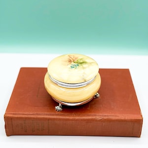 Vintage Italian Alabaster Trinket Dish, Footed Trinket Jewelry Box, Floral Alabaster Trinket Box, Coquette Vanity Decor for Jewelry Storage