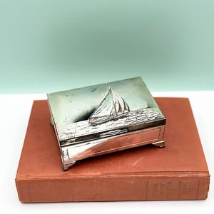 Vintage MCM Silver Plated Nautical Cigar Trinket Box, Keepsake Box, Jewelry Box, Vintage Storage, Nautical Ocean Ship Decor