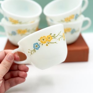 Vintage Pyrex Flirtation Mug Cups | Vintage Pyrex | Pyrex Design | Sold in Sets of 5