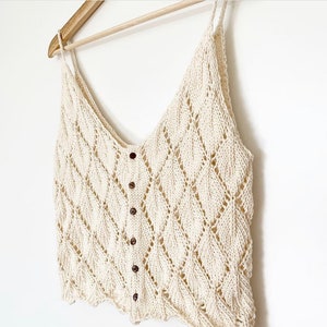 Leaf Top - Knitting Pattern by TheKnitStitch (English)