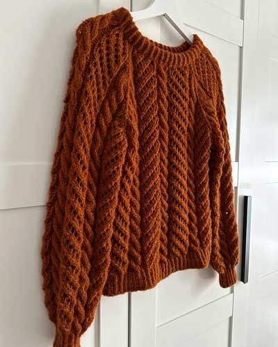 （新品）INDIA INDUSTRY｜hexagon lace pullover Cables and Lace Sweater - Knitting Pattern by Theknitstitch