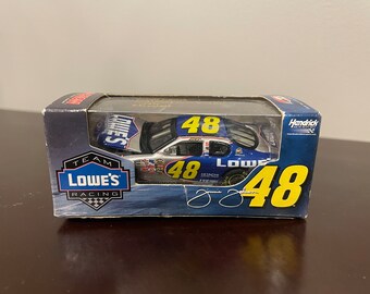 1/64 2005 Jimmie Johnson Lowes Diecast