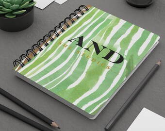 クリスチャン女性用聖書研究ジャーナル、グリーンゼブラ柄ノート、小さな財布サイズの祈祷ジャーナル、罫線入りトラベルノート、宗教的な贈り物