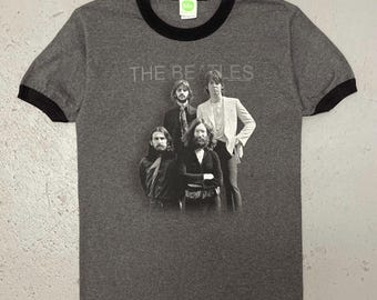 Vintage 2005 The Beatles Rare Rock Concert Band Ringer T Shirt Medium