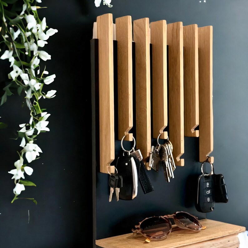 Key and Mail Organizer Made of Solid Wood Modern Design Entrance Area