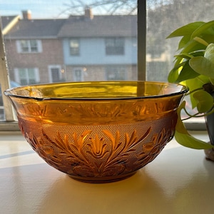 Vintage Indiana Glass Amber Salad Bowl with Floral Pattern