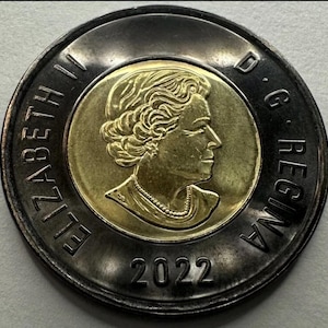 2022 Canadian Black Ring RCM Toonie Queen Elizabeth II Mourning 2 Dollar Coin