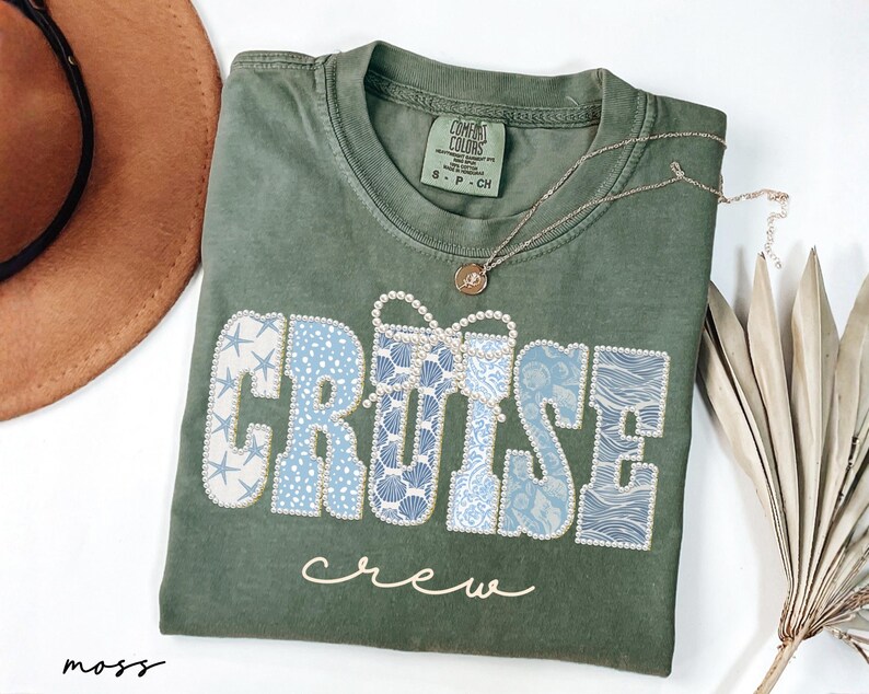 Camiseta Comfort Colors® Cruise Crew con perlas sintéticas, camiseta para vacaciones familiares, camiseta a juego para crucero, camiseta para viajes grupales de verano, regalo de viaje para cruceros 2026 imagen 10