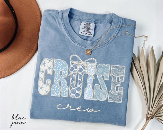 Comfort Colors® Cruise Crew Faux Pearl Shirt, Family Vacation Shirt, Matching Cruise Tee, Summer Group Trip Shirt, Cruise 2026 Travel Gift