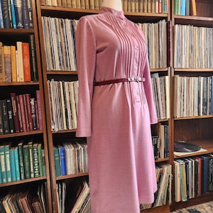 nancy greer dress 70s Nancy Greer Secretary Poly Dress . Size 10 . Medium