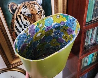 Vintage Retro Avocado Green and Floral 70s Metal Flower Power Floral Trash Can Waste Basket Cheinco