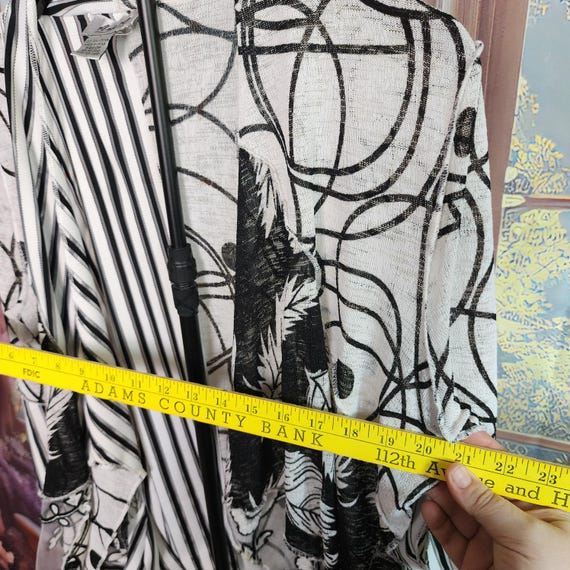 L | Vintage Black and White Patchwork Cardigan: A… - image 9