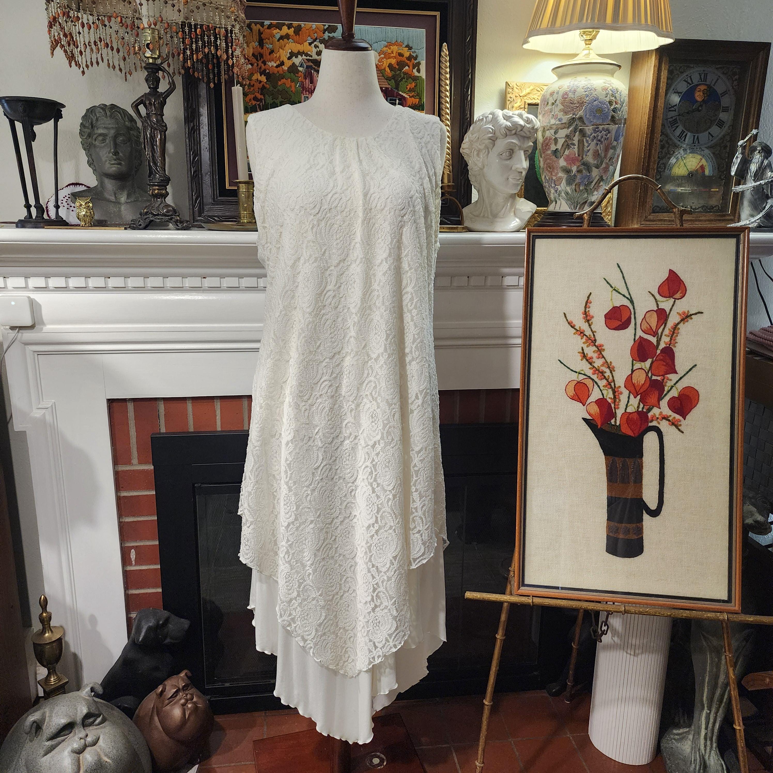 vintage lace cocktail dress Vintage Lace Mother of the Bride Dress - Off Shoulder Design - Antique Gold main image 1