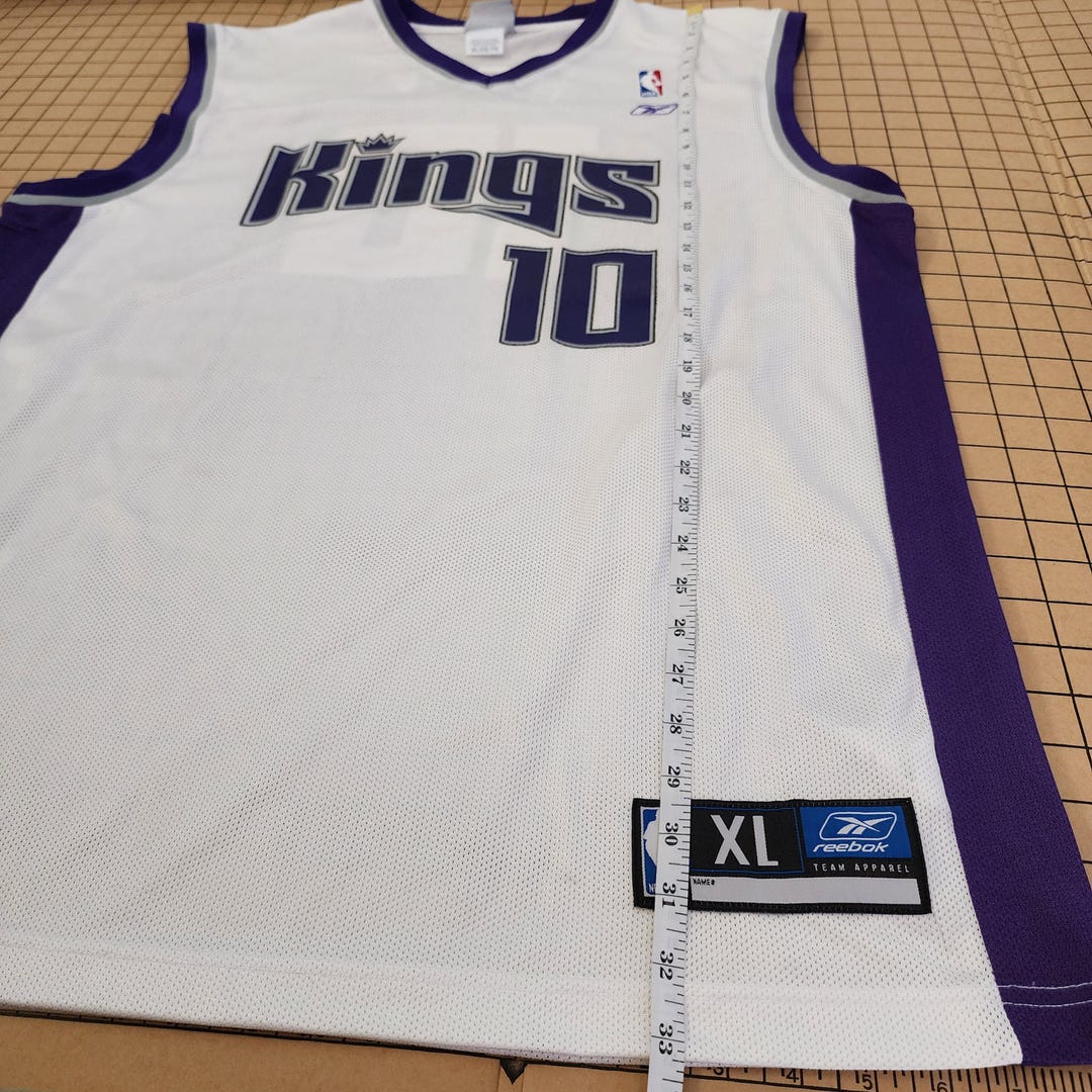 Vintage XL Reebok NBA Sacramento Kings Mike Bibby Basketball