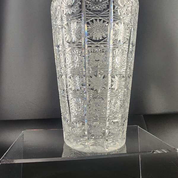 Seltene große CZECHOSLOVAKIA Boho Handgeschliffene Bleikristall • Queen Anne Lace Vase • 20,3 cm hoch • Ausgezeichneter Zustand