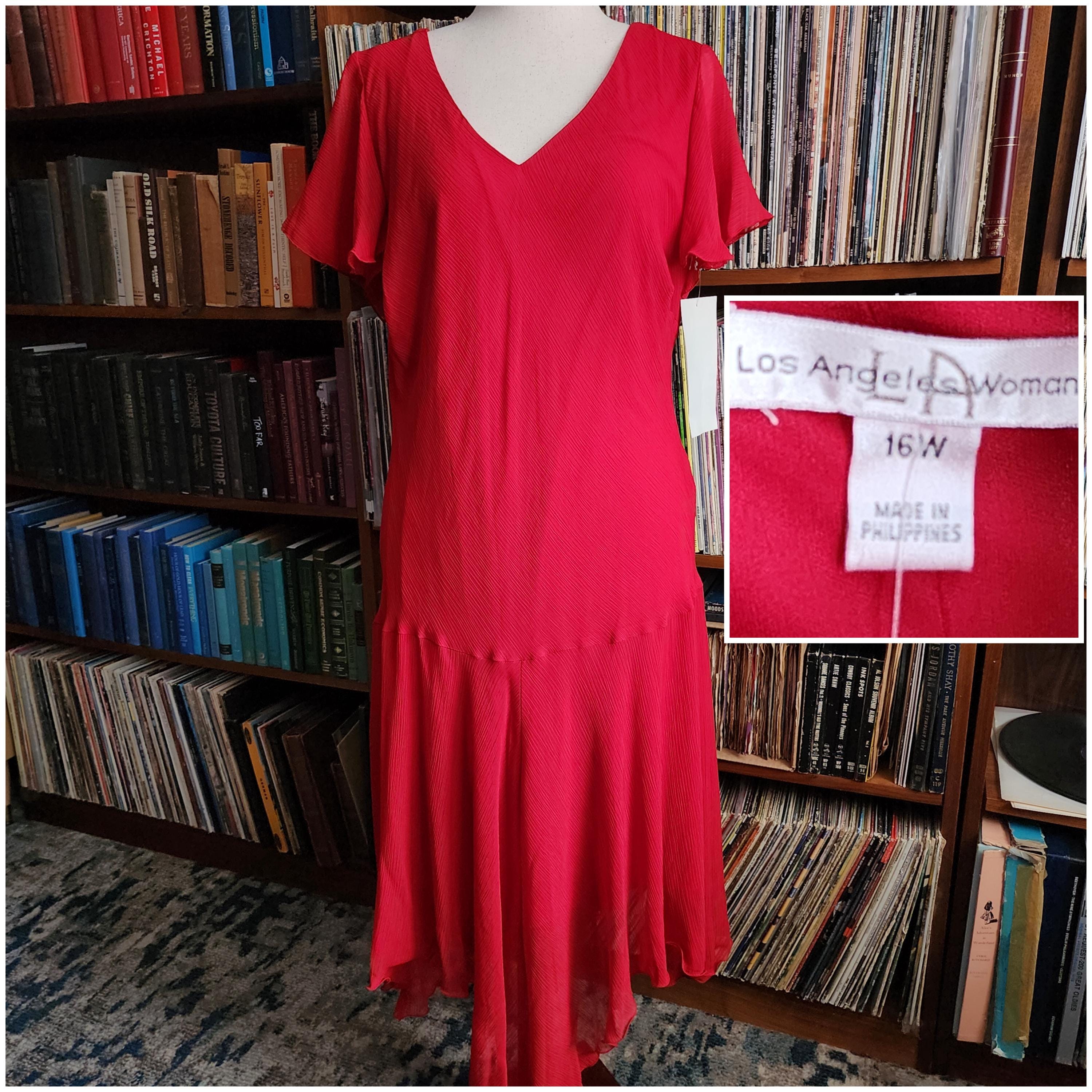 red dress 16w 16W Stunning Slimming Red Long V-neck and Back, Short Sleeve Long Dress NEW  With Tags From Los Angeles Woman Size 16