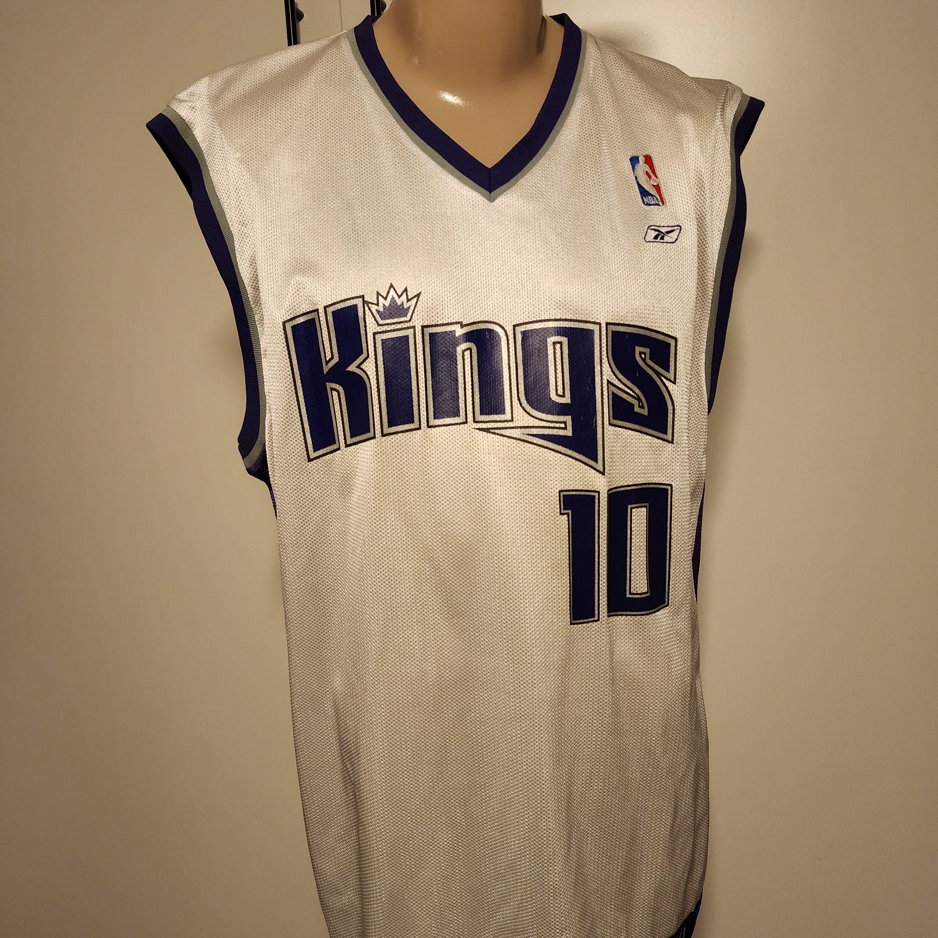 Vintage XL Reebok NBA Sacramento Kings Mike Bibby Basketball