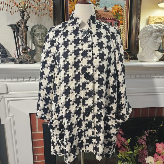 1X Houndstooth Coat Choice of Blue, Red, or White… - image 6