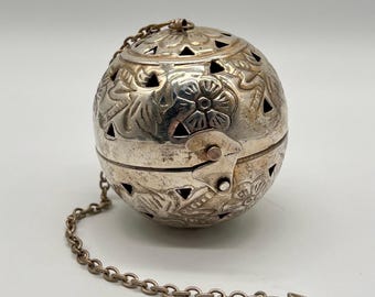 Potpourri I Pomander mit Patina • Messing • Versilbert • Metall Kugel befüllbar • vintage I antik • Duftkugel • Duftdiffusor • Räucherkugel