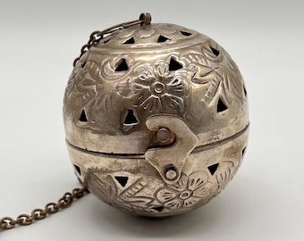 Potpourri I Pomander mit Patina • Messing • Versilbert • Metall Kugel befüllbar • vintage I antik • Duftkugel • Duftdiffusor • Räucherkugel