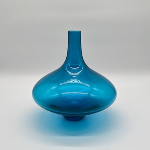 Post modern glass vase Axel Morch for Magnor Norway Vintage 60s 70s Blue Vase Glass Mid Century Design Glass Art Glass Design