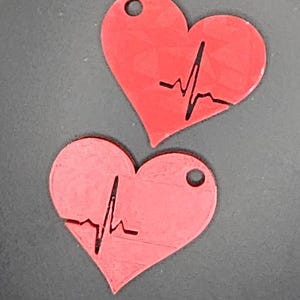 3D Printed Heart Keychain Charm with ECG Heartbeat Cutout – Perfect Gift for Healthcare Professionals