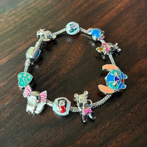 Pulsera De Dibujos Animados De Lilo Y Stitch De Disney Para Mujer