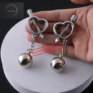 Breast Clip Metal heart-shaped Nipple Clamps With Gravity Ball Weight Pendant Breast Traction Stimulator Adult Toys